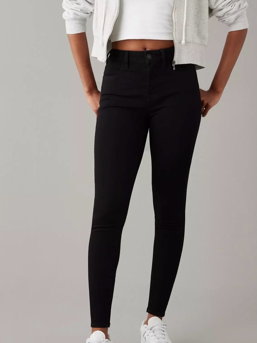 American Eagle High-Rise Black Skinny Jeans for Women (size 4)
